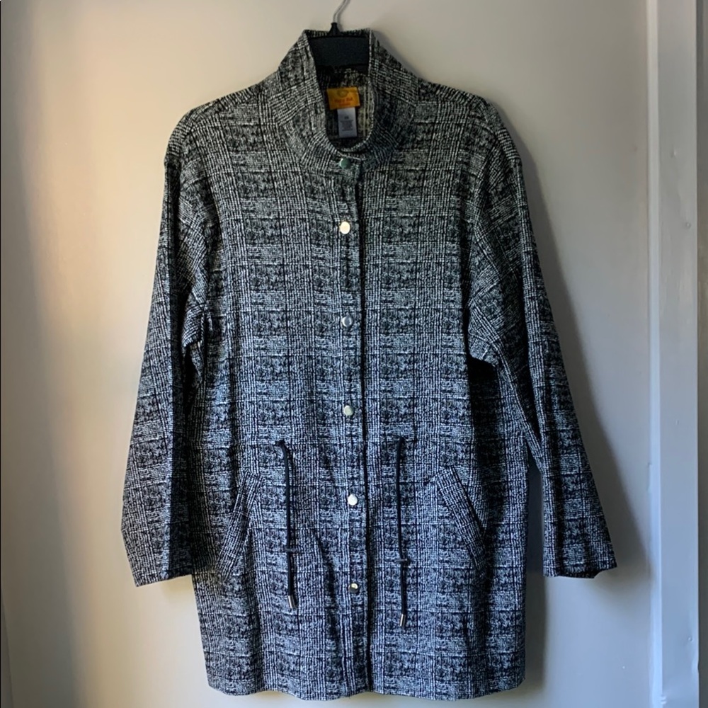 Women's Ruby Rd Black and Gray Textured Shirt Jacket